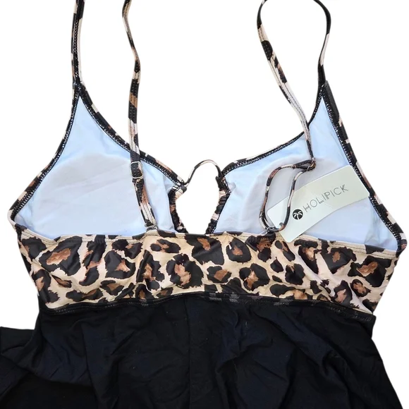 Leopard Print and Black Shorts 2 Piece Swimsuit Size L - Picture 3 of 3